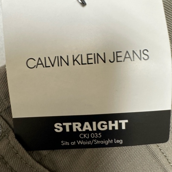NWT: CALVIN KLEIN STRAIGHT LEG JEANS - Picture 9 of 9